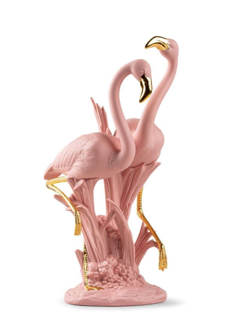 The Flamingos Sculpture. Pink in Lladró