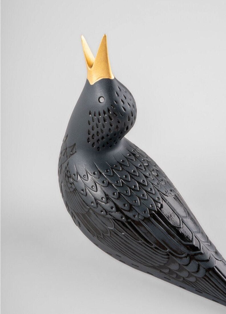 Starling I Figurine. Black in Lladró