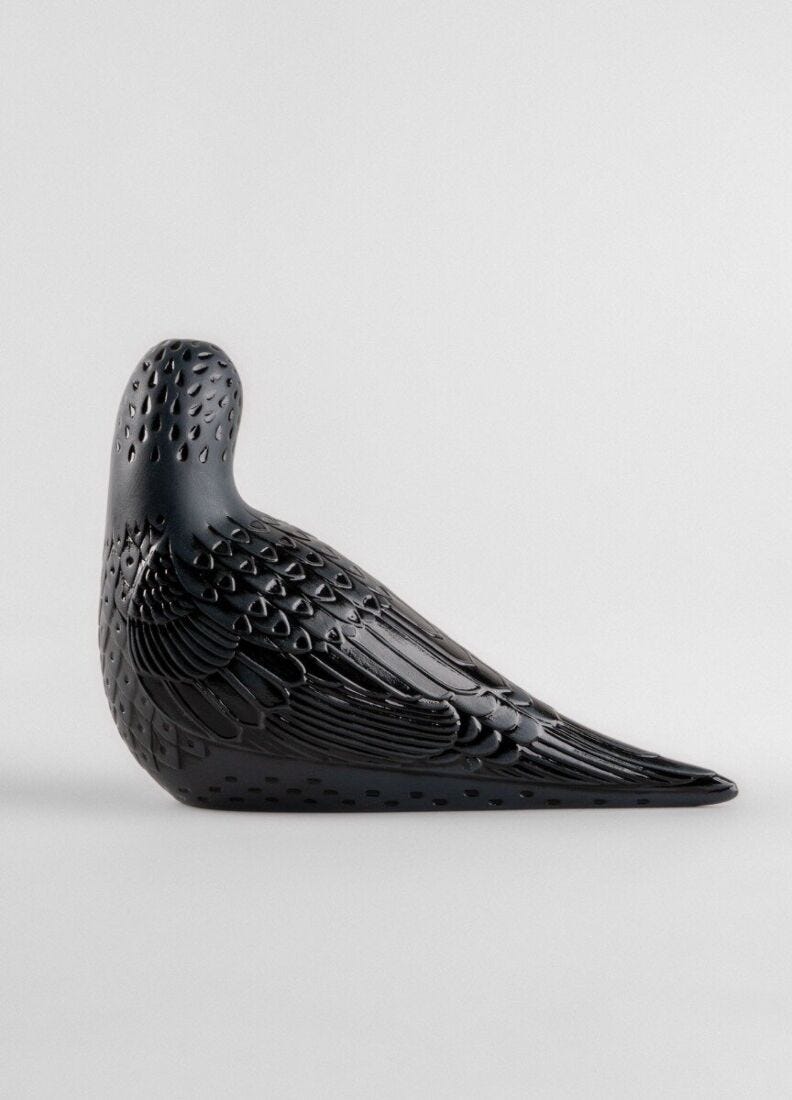 Starling II Figurine. Black in Lladró