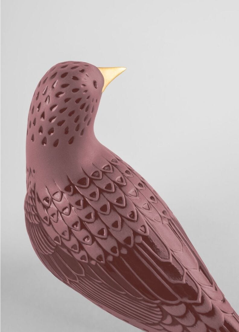 Starling II Figurine. Purple in Lladró