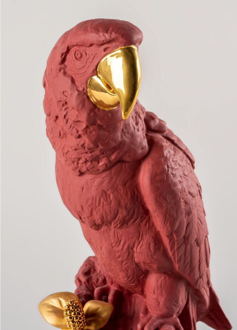 Macaw Bird Sculpture. 빨간 골드. 한정판 (온라인 독점) in Lladró