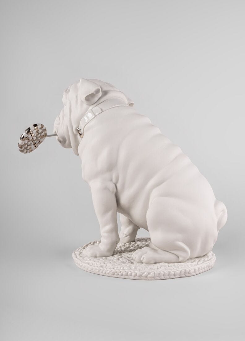 Escultura Bulldog con piruleta. Re-Deco en Lladró