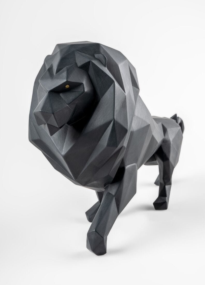 Lion Sculpture. Matte black in Lladró