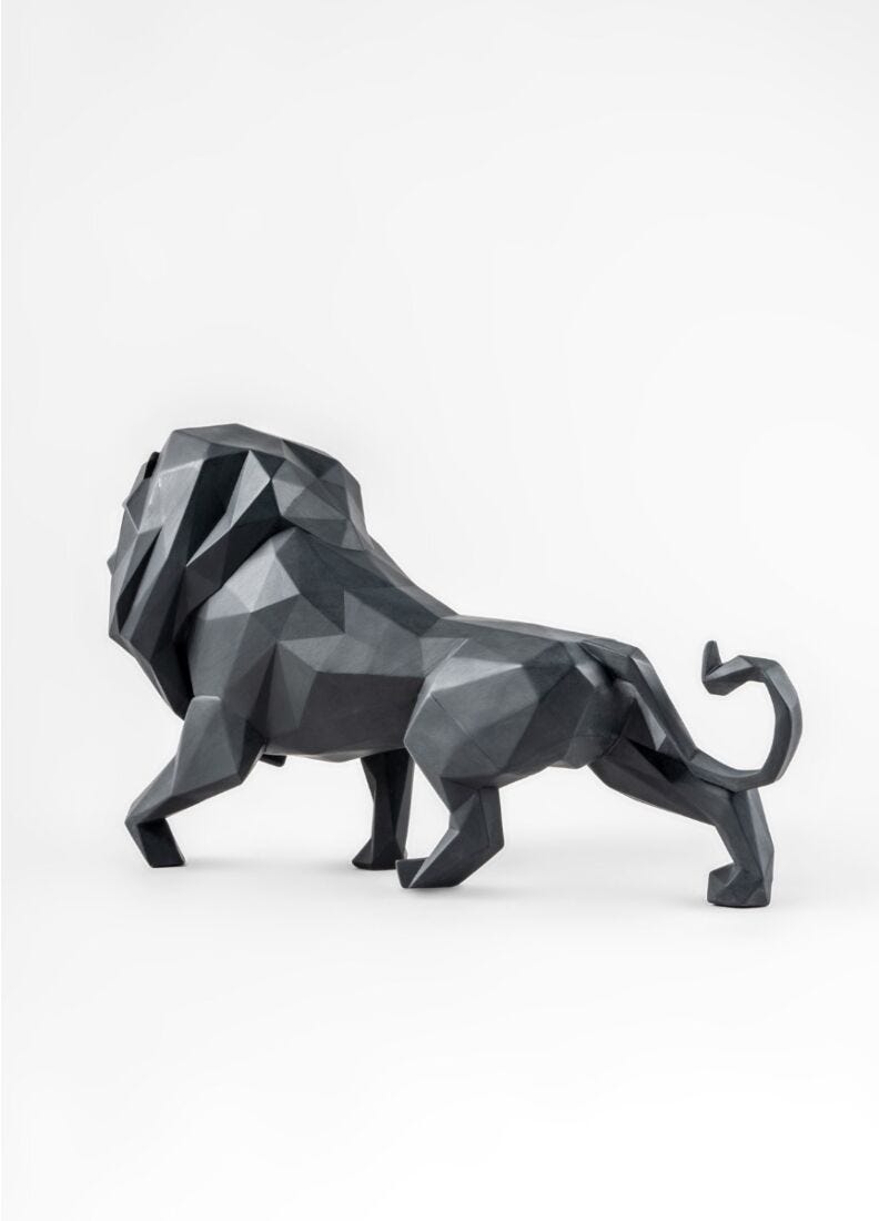 Lion Sculpture. Matte black in Lladró