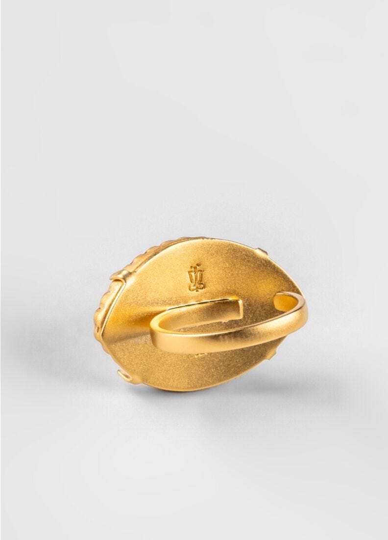 Kiss ring, 3 of 4