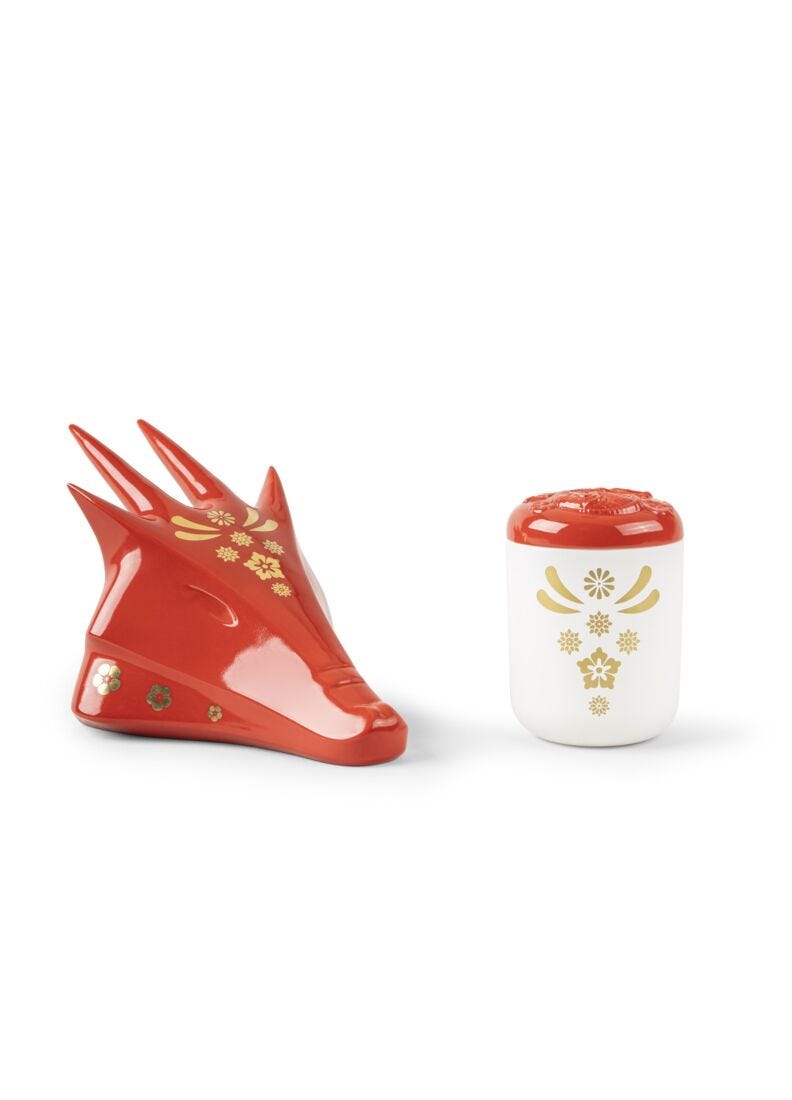 Year of the Dragon set. Limited Edition in Lladró
