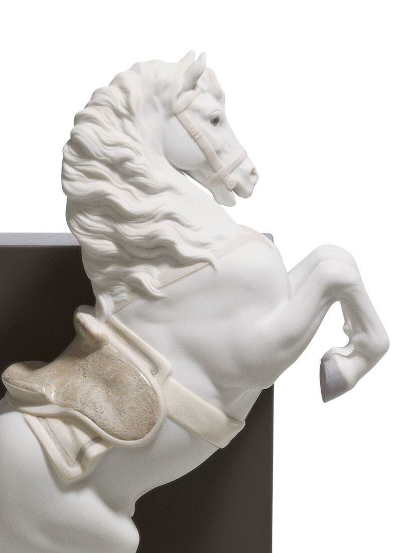 Figurina Cavallo in courbette in Lladró