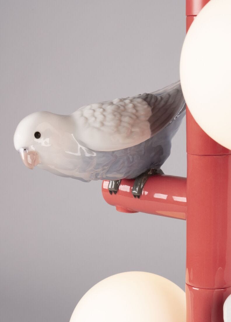 Lámpara de mesa Parrot. (CE) en Lladró