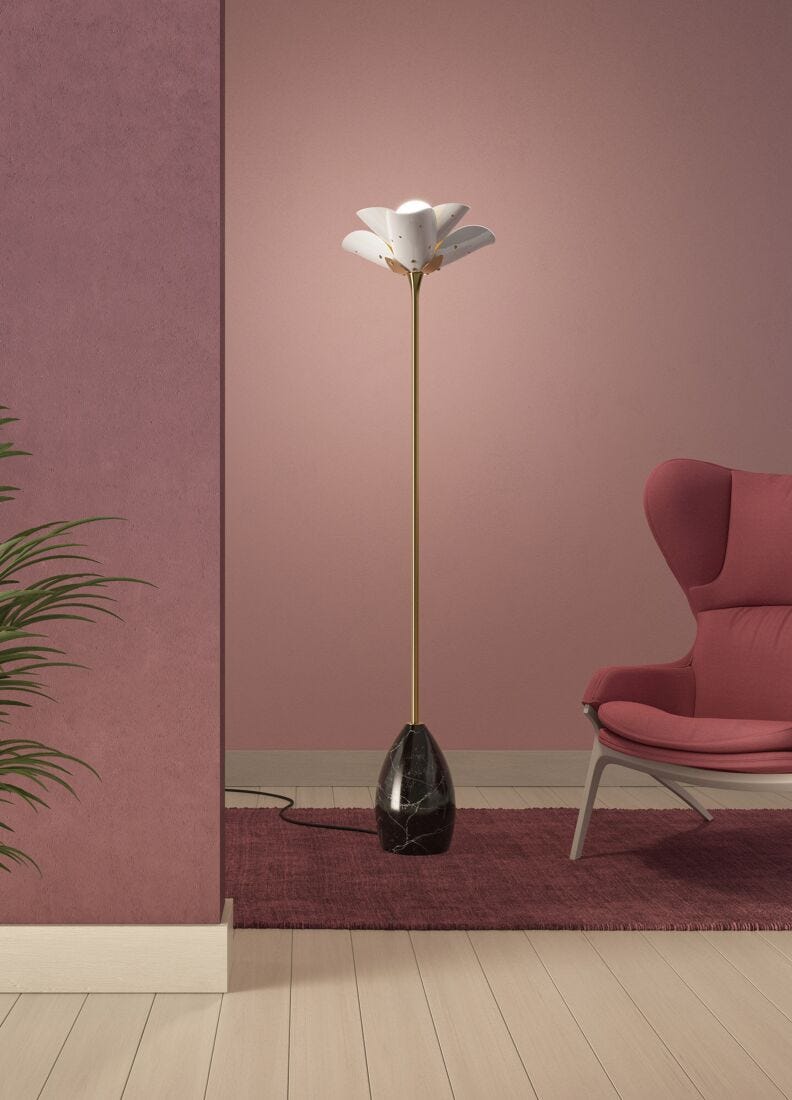 Blossom Floor Lamp. White and Golden Luster. (US) in Lladró