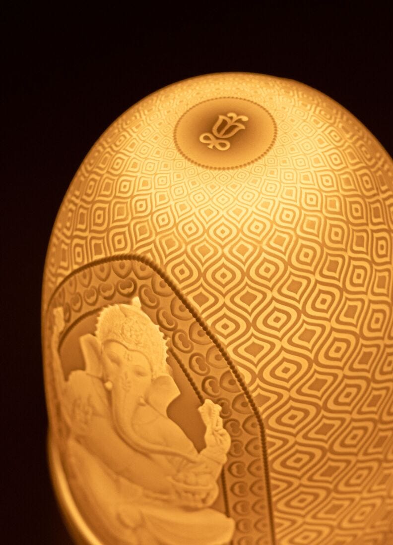 Lord Ganesha & Goddess Lakshmi Dome table lamp in Lladró