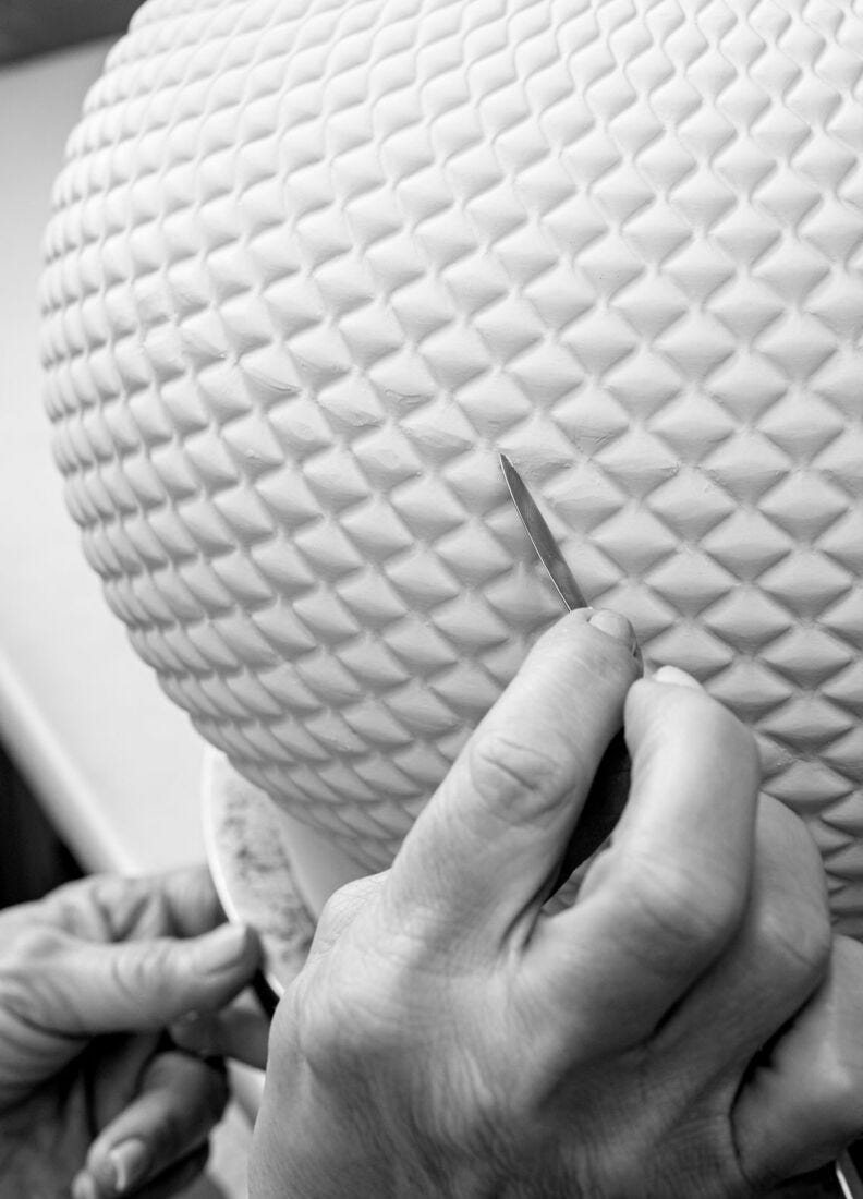 Soft Blown Table lamp. Pink (UK) in Lladró