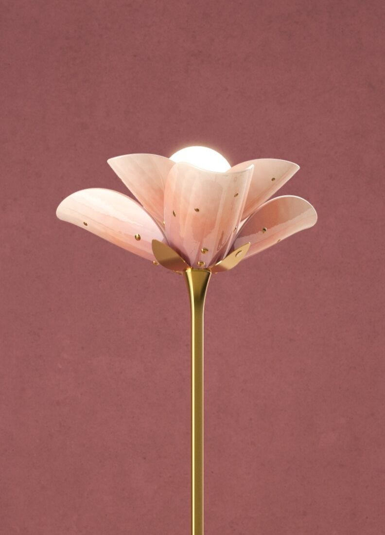 Blossom floor lamp - wood base. Pink-gold (CE) in Lladró