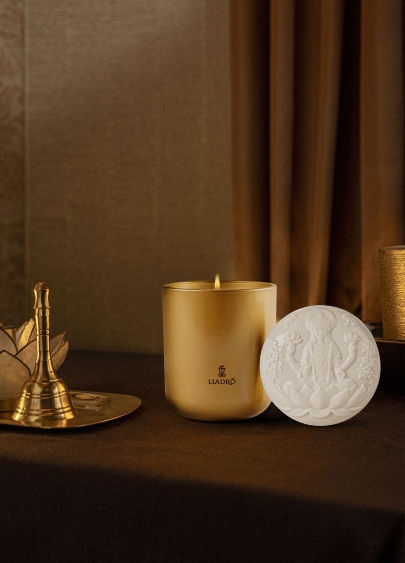 Goddess Lakshmi candle - Sweet memories, 1 of 4