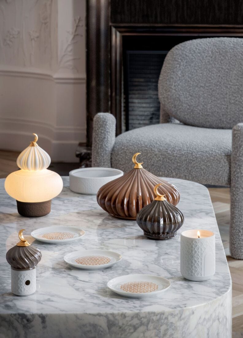 Majestic Nights candle - A Secret Orient.(brown) | Lladró® USA