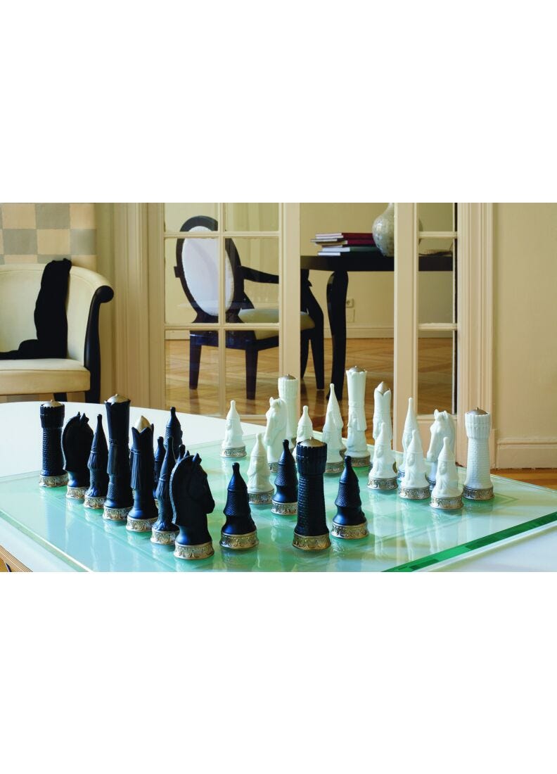 Chess Set. Silver Lustre in Lladró