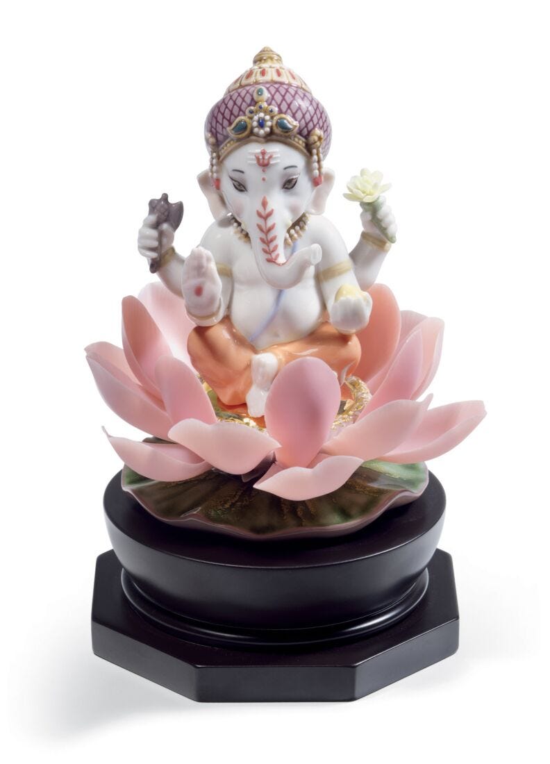 Figura Ganesha sobre loto en Lladró