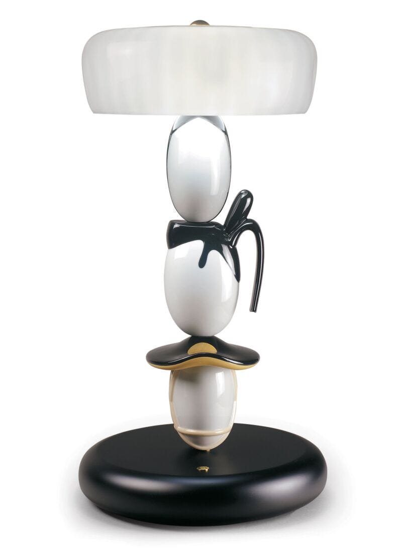 Hairstyle (H/I/M) Table Lamp (CE) in Lladró