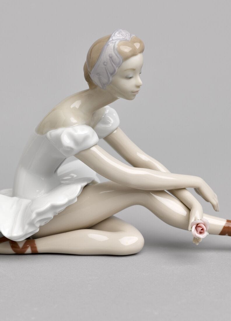 Rose Ballet Figurine in Lladró