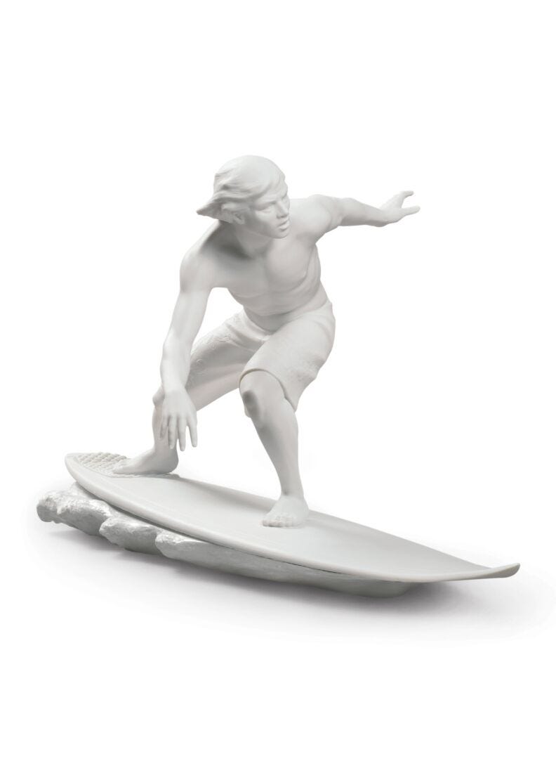 Figurina Uomo Anima surfista in Lladró