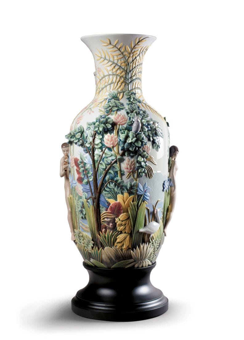 Paradise Vase Sculpture. Limited Edition in Lladró