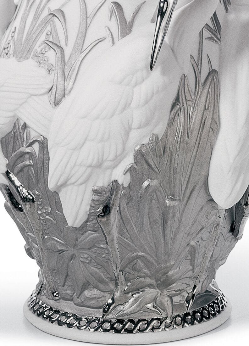 Herons' Realm Vase. Silver Lustre in Lladró