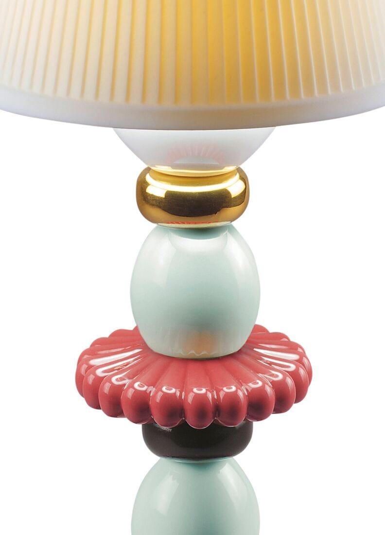 Lotus Firefly Golden Fall Table Lamp. Red Coral in Lladró