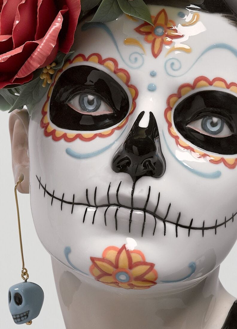 Beautiful Catrina Figurine. Limited Edition in Lladró