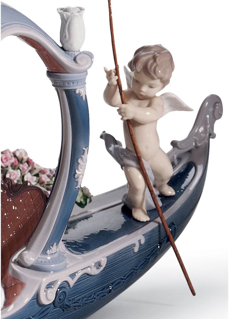 Gondola of Love goddess Sculpture. Limited Edition in Lladró