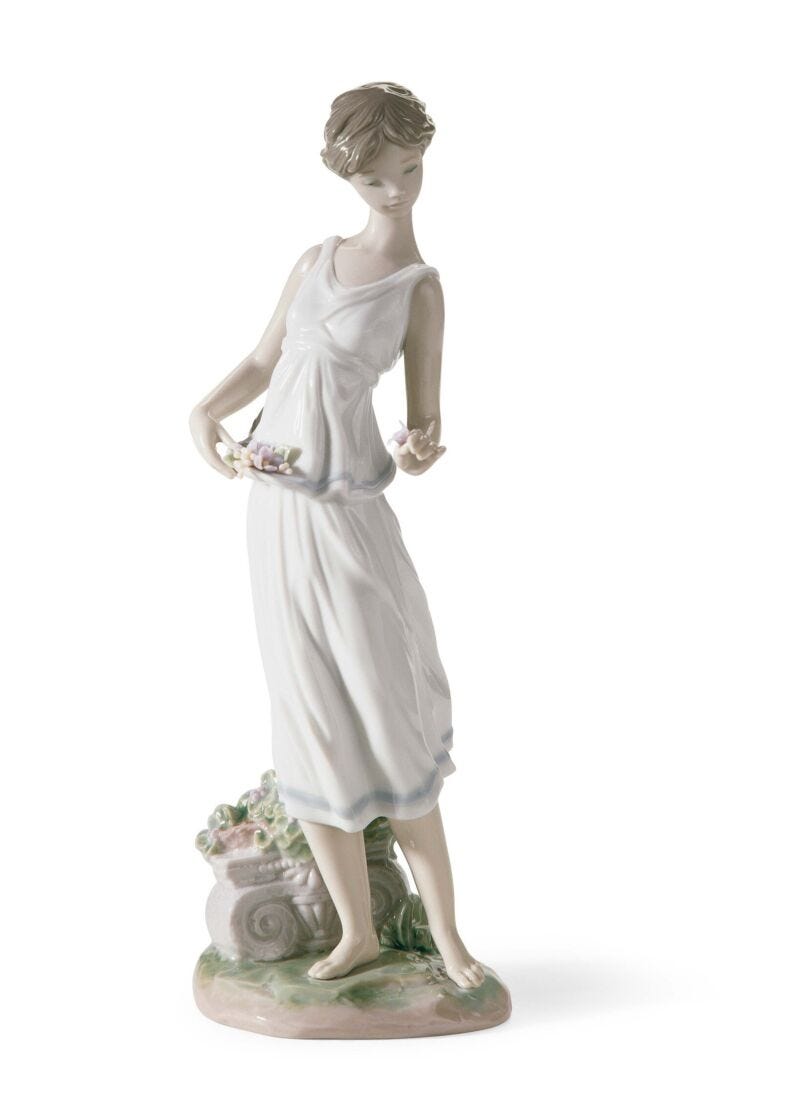 Flowers for a goddess - Lladro-USA Flowers for a goddess - Lladro-USA