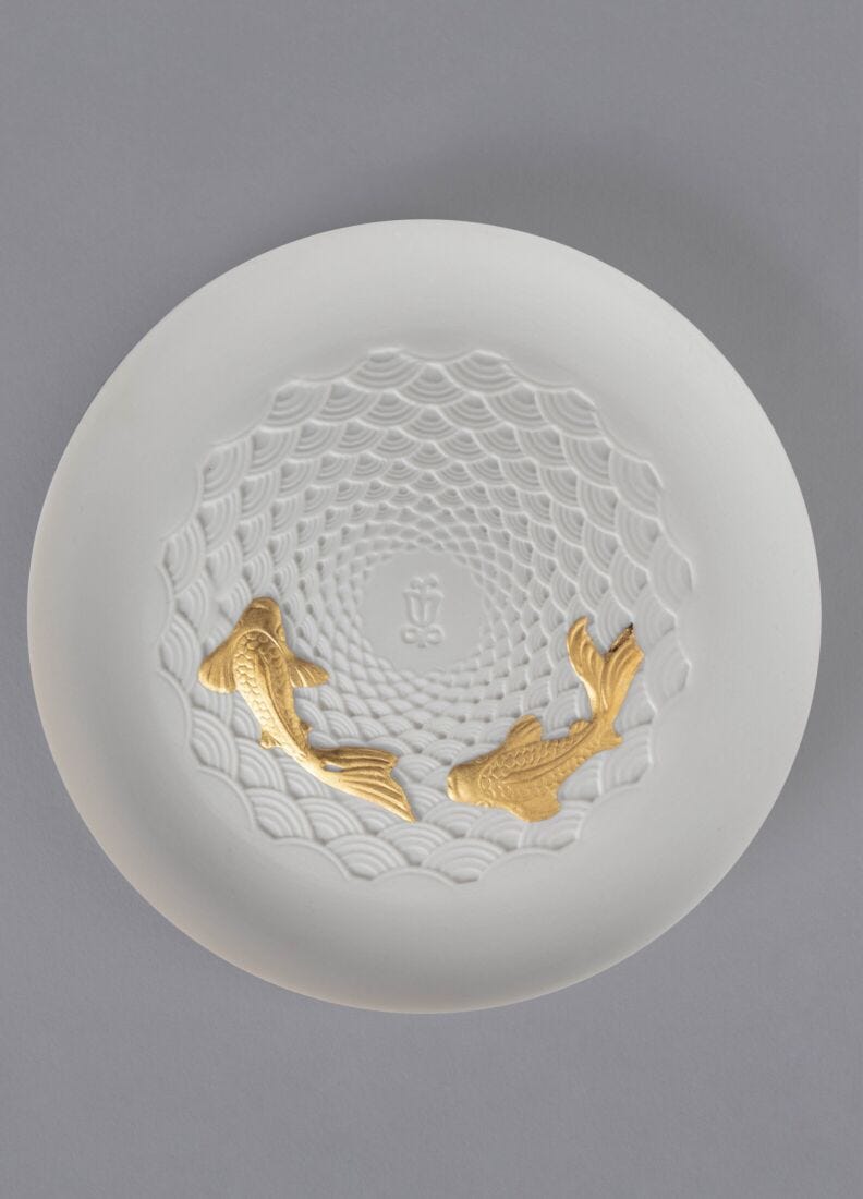 Koi Plate. Golden Luster in Lladró