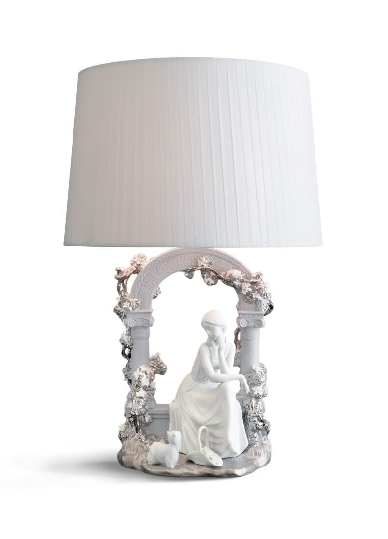 Tranquility Table Lamp (CE) in Lladró