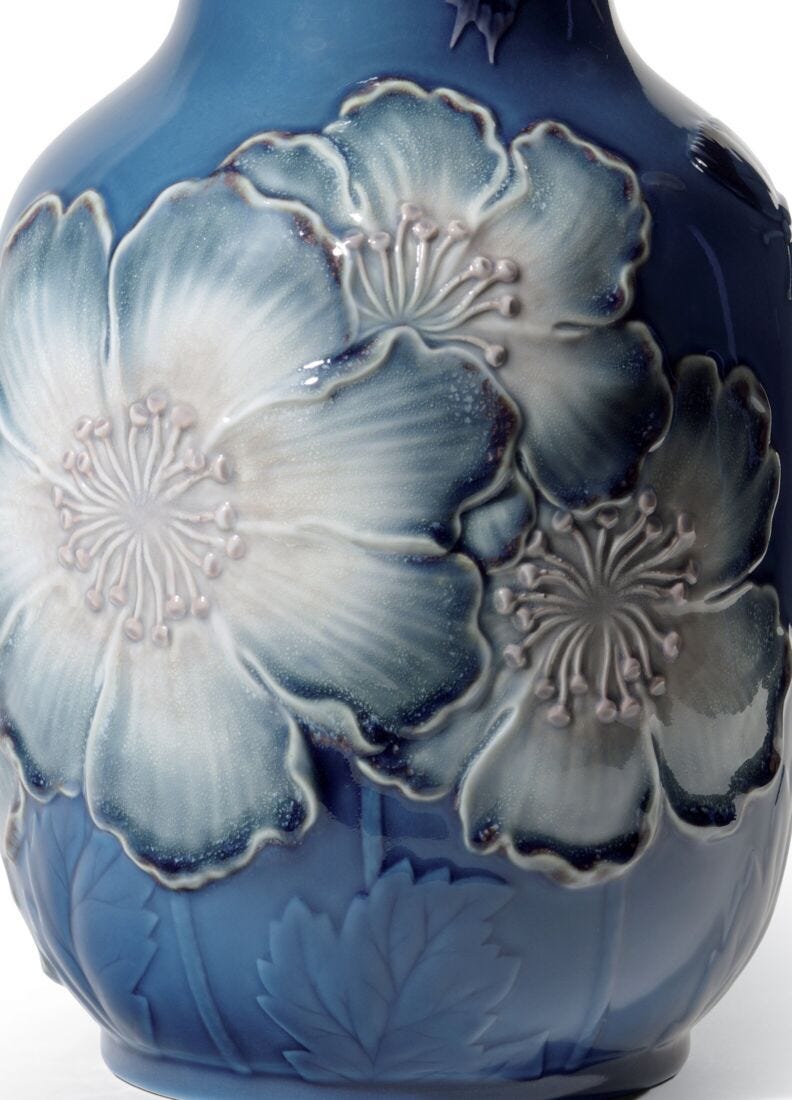 Poppy Flowers Tall Vase. Blue. Limited Edition in Lladró
