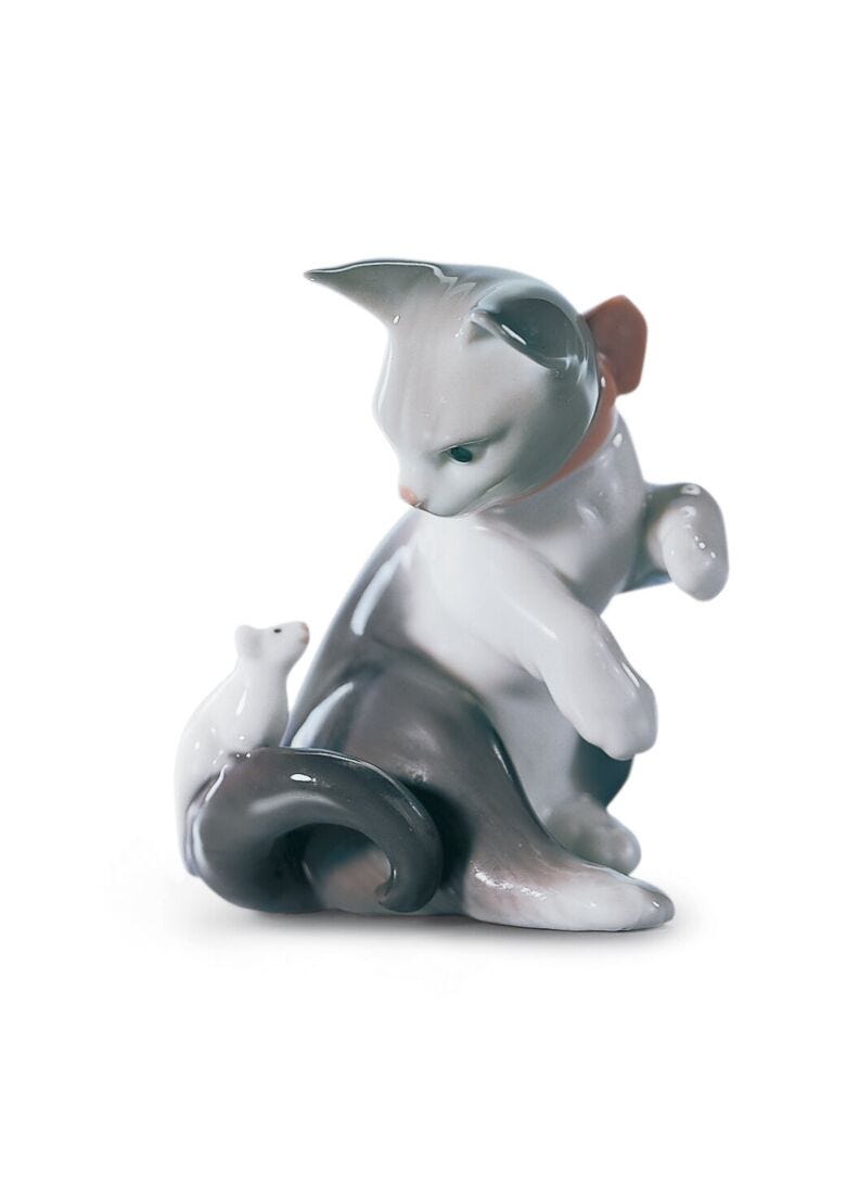 Cat and Mouse Figurine in Lladró