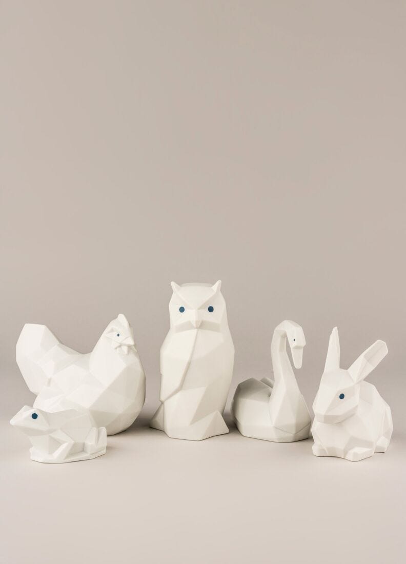 Swan Figurine. Matte White | Lladró® USA