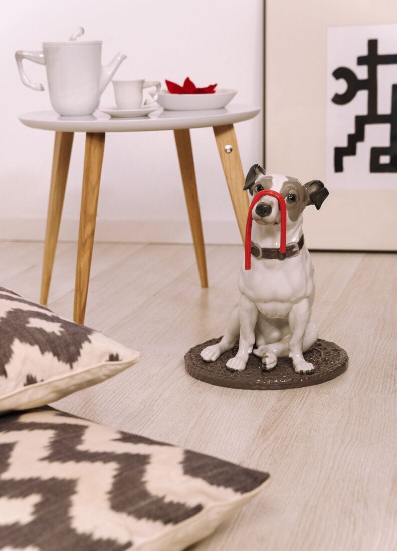 Figura perro Jack Russell con regaliz en Lladró