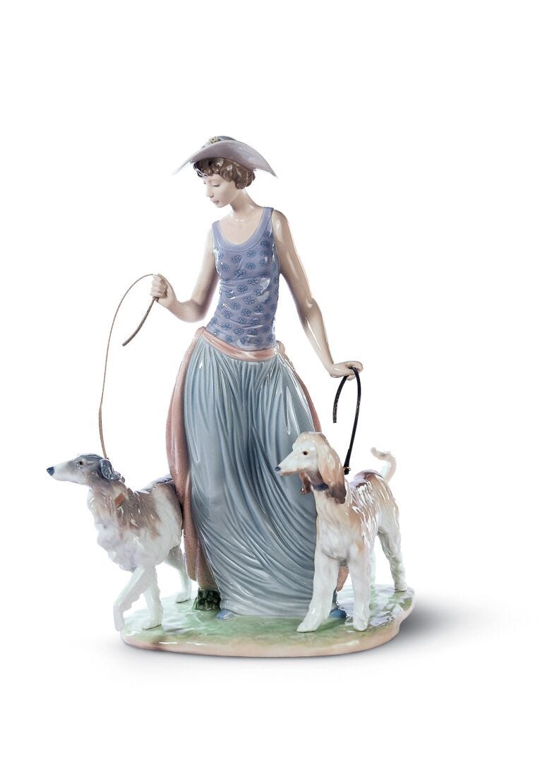 Elegant Promenade Woman Figurine in Lladró