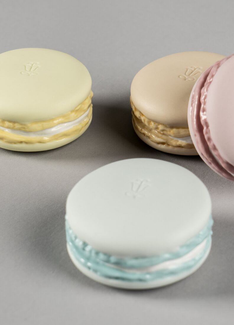 Macarons Figurine. Cream, Pink, Blue & Yellow in Lladró