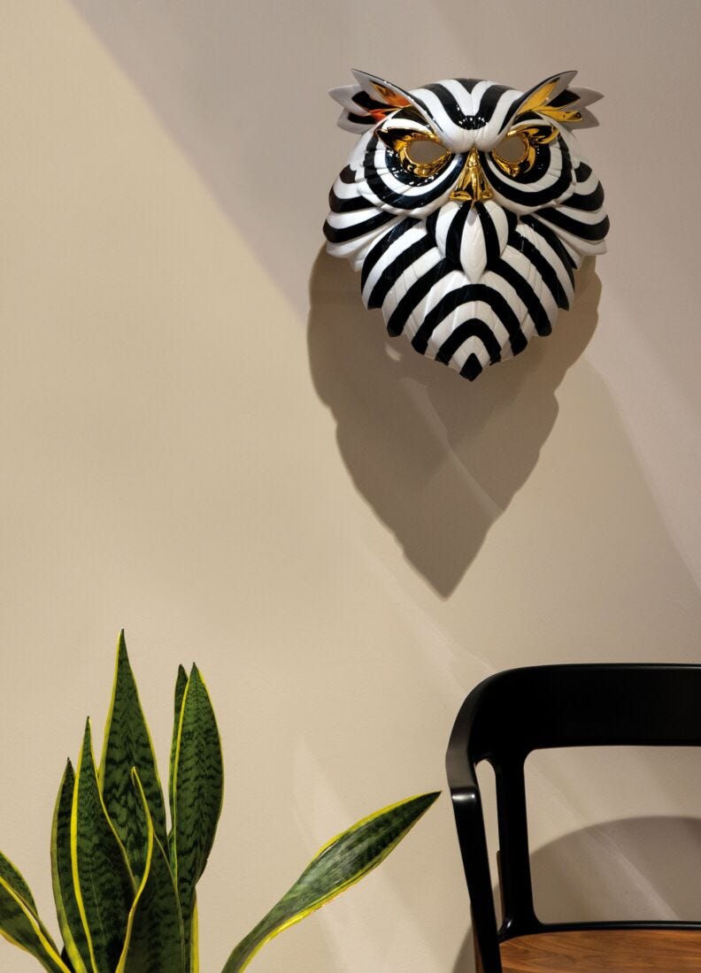 Mask(Owl/Black-Gold) in Lladró
