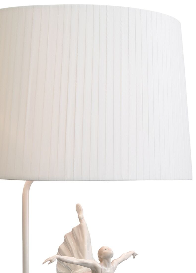 Giselle Arabesque Table Lamp (CE) in Lladró