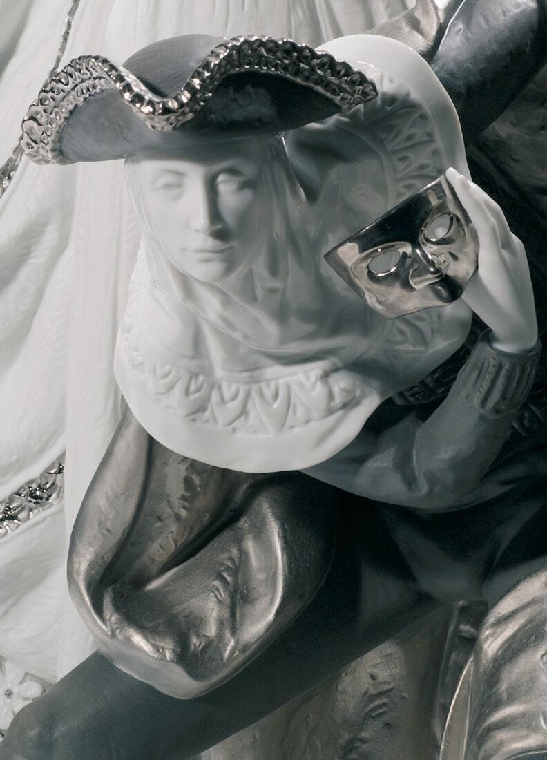 Escultura joven pareja Carnaval veneciano. Lustre plata. Serie limitada en Lladró
