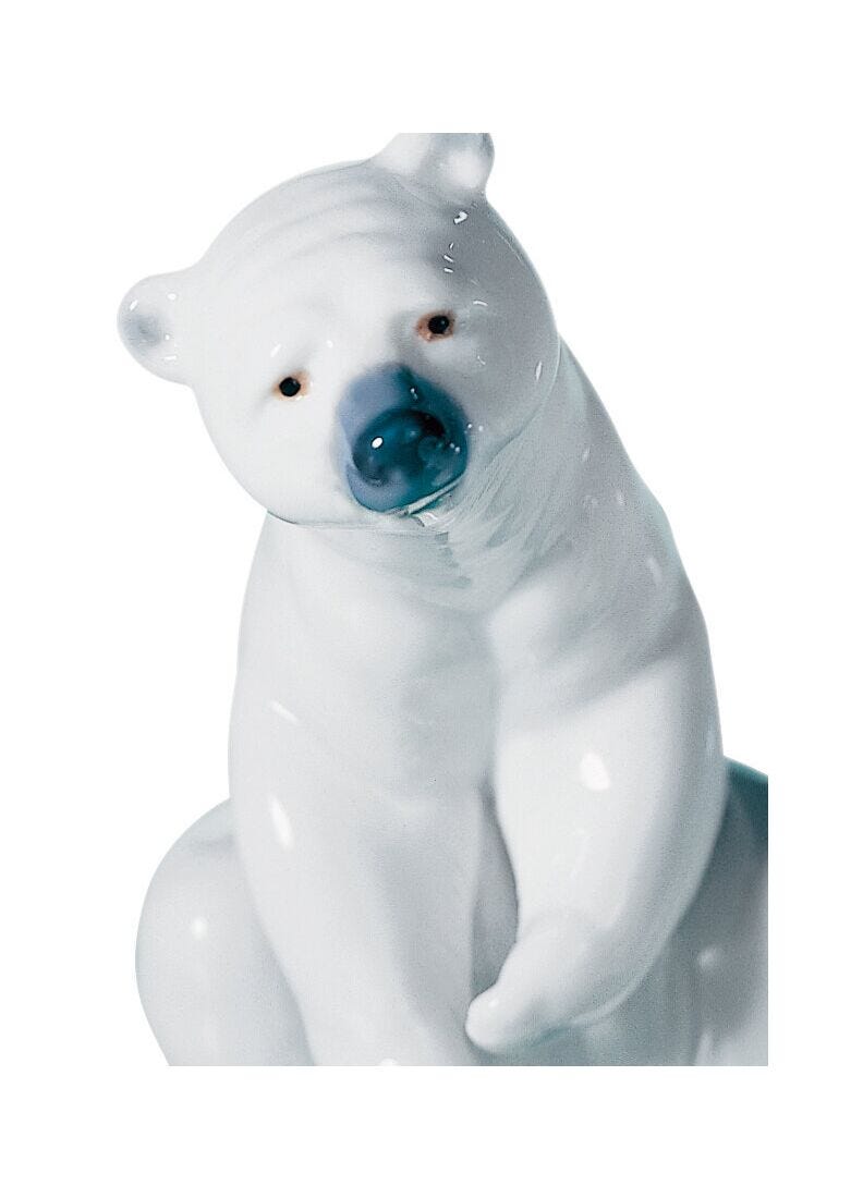 Resting Polar Bear Figurine in Lladró