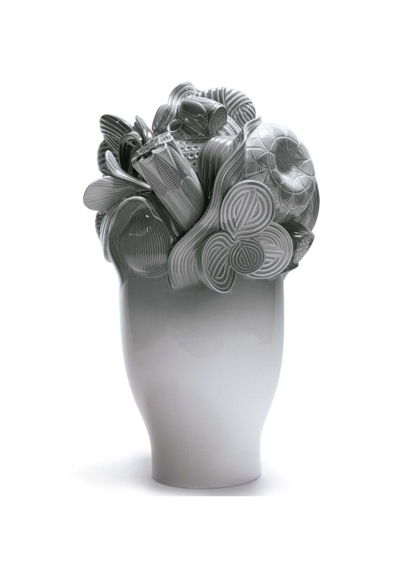 Naturo. -Large vase (grey) in Lladró