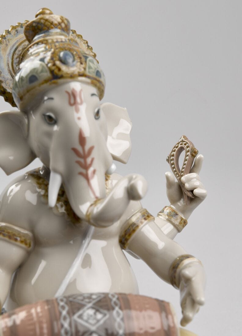 Figura Ganesha con mridangam en Lladró