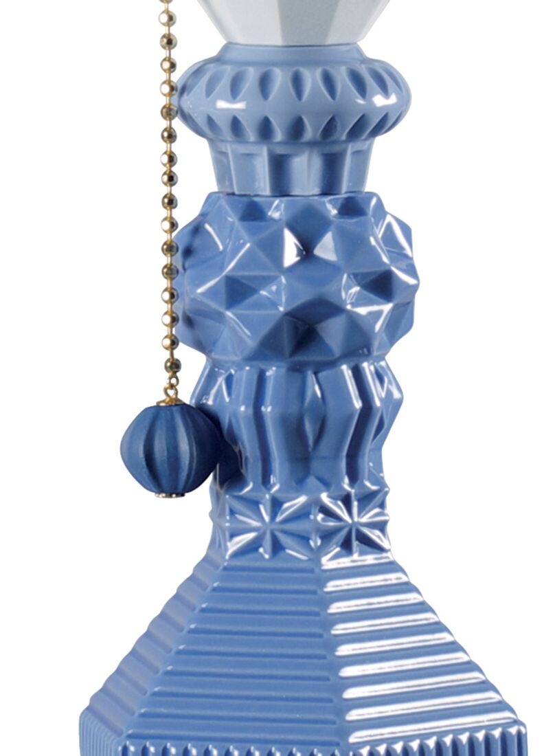 Belle de Nuit Table Lamp. Blue (US) in Lladró