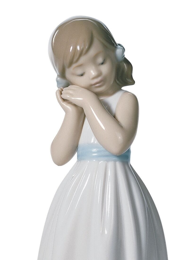 My Sweet Princess Girl Figurine Type 603 in Lladró