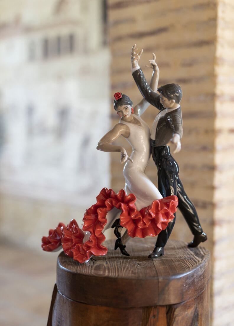 Flamenco dancers Couple Figurine in Lladró