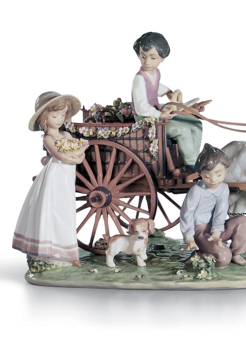 Enchanted Outing Children Sculpture. Limited Edition in Lladró