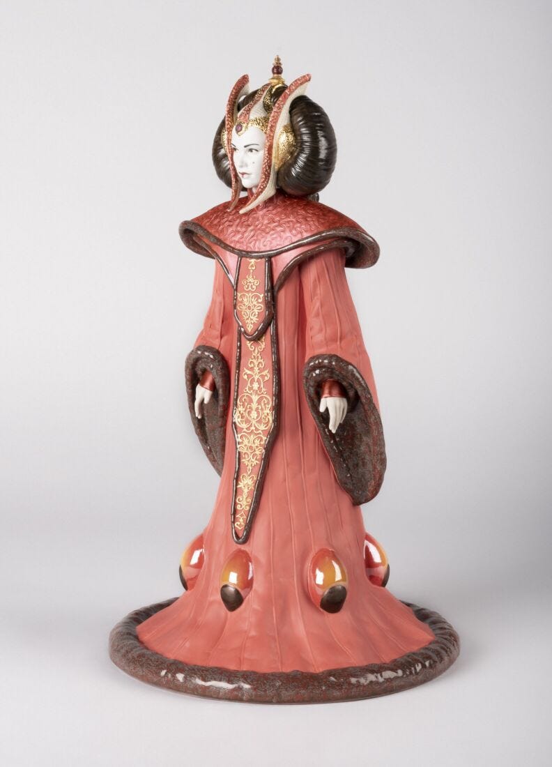 Figura La Reina Amidala™ en la Sala del Trono. Serie limitada en Lladró