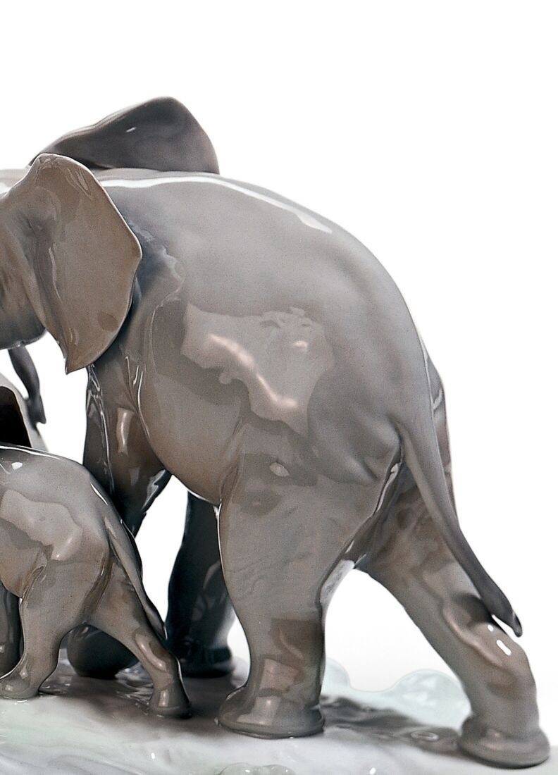 LLADRO - ELEFANTE PORTAFORTUNA 1008036