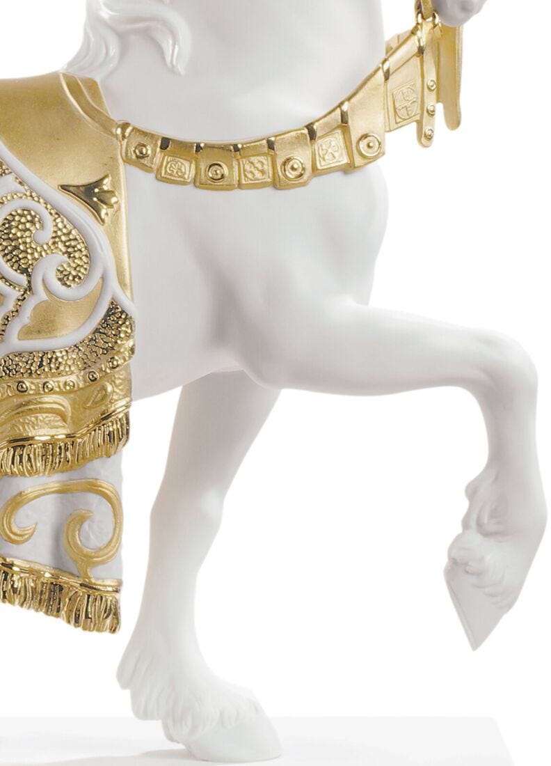 Scultura Cavallo cortigiano. Lustro oro in Lladró